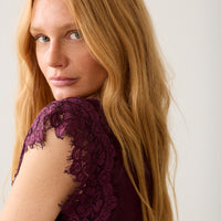 Summum bordeaux top met kant