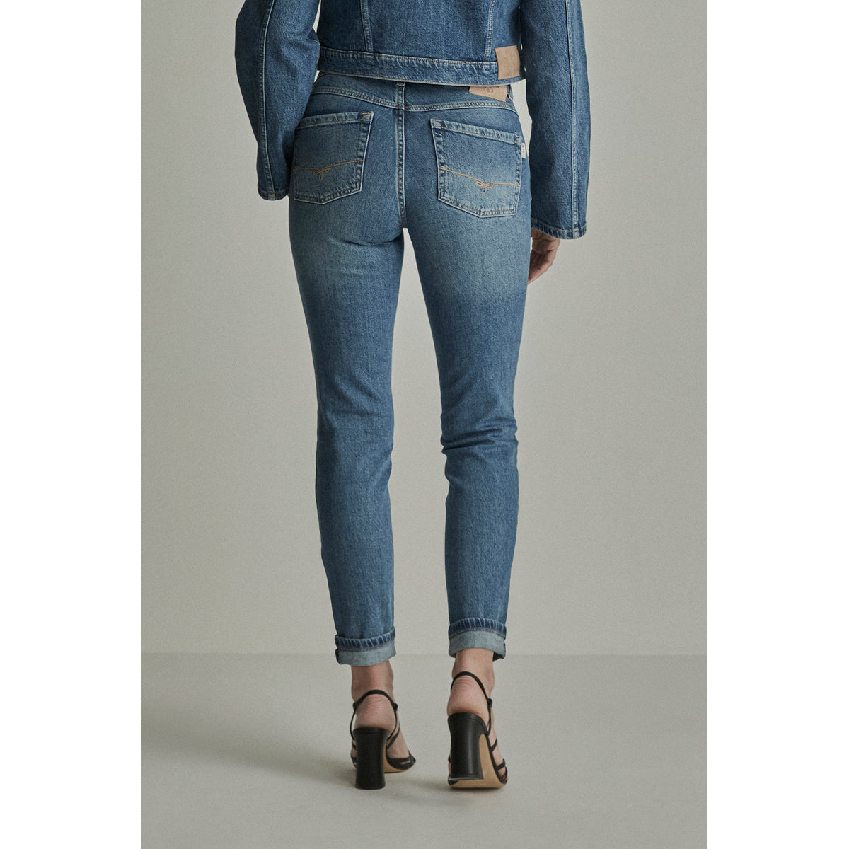 Para Mi Slim Fit Jeans Bowie