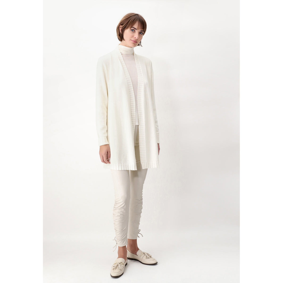 Oroblu ivory turtle shirt