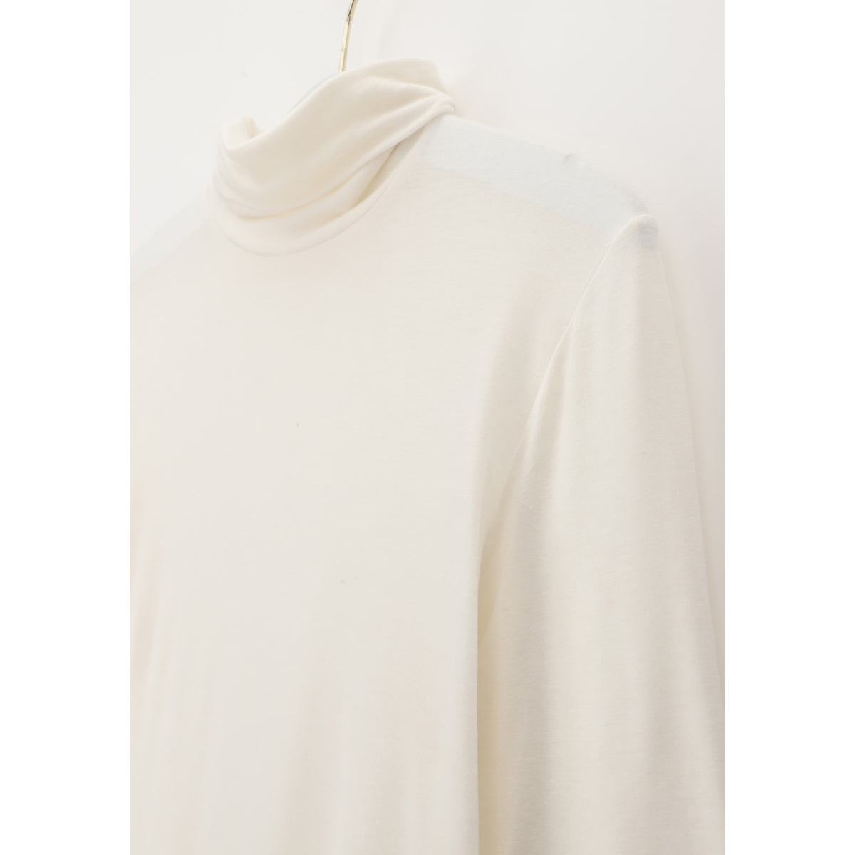 Oroblu ivory turtle shirt